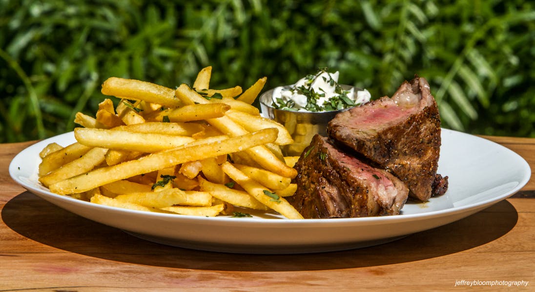 Menus Plenty On Bell in Los Alamos, CA